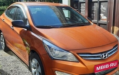 Hyundai Solaris II рестайлинг, 2015 год, 1 050 000 рублей, 1 фотография