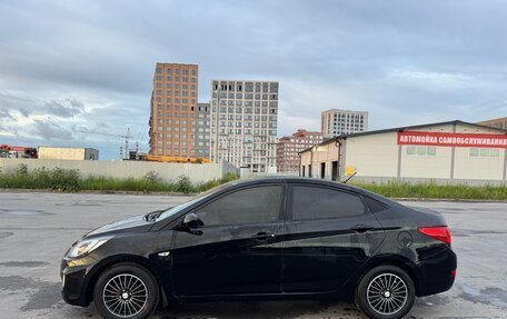 Hyundai Solaris II рестайлинг, 2014 год, 800 000 рублей, 2 фотография