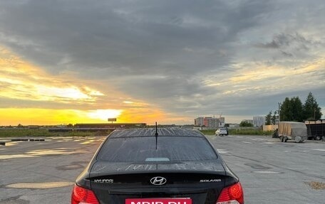 Hyundai Solaris II рестайлинг, 2014 год, 800 000 рублей, 3 фотография