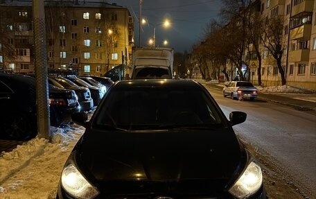 Hyundai Solaris II рестайлинг, 2014 год, 800 000 рублей, 6 фотография