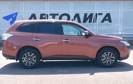 Mitsubishi Outlander III рестайлинг 3, 2012 год, 1 198 000 рублей, 3 фотография