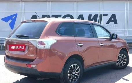 Mitsubishi Outlander III рестайлинг 3, 2012 год, 1 198 000 рублей, 2 фотография
