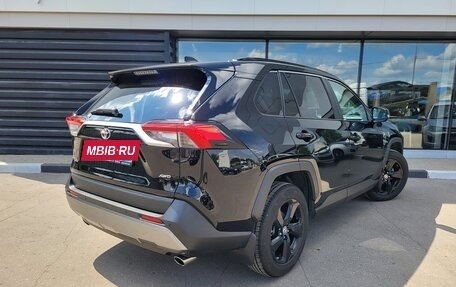 Toyota RAV4, 2021 год, 3 893 000 рублей, 5 фотография