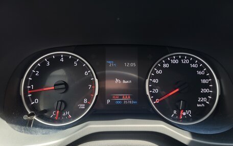 Toyota RAV4, 2021 год, 3 893 000 рублей, 15 фотография