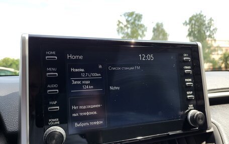 Toyota RAV4, 2021 год, 3 893 000 рублей, 17 фотография