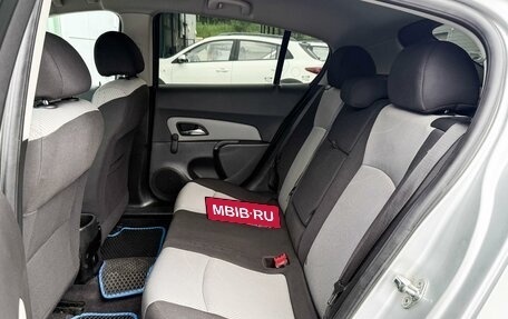 Chevrolet Cruze II, 2012 год, 645 000 рублей, 9 фотография