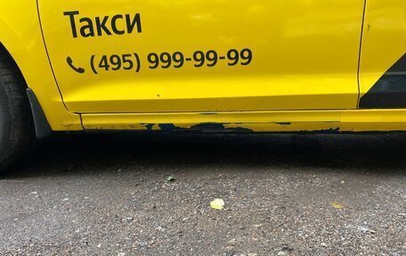 Hyundai Solaris II рестайлинг, 2018 год, 850 000 рублей, 6 фотография
