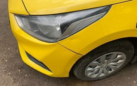Hyundai Solaris II рестайлинг, 2018 год, 850 000 рублей, 7 фотография