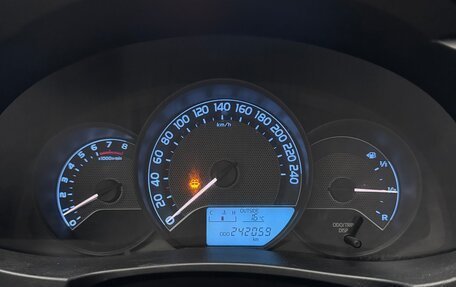 Toyota Corolla, 2013 год, 1 500 000 рублей, 16 фотография