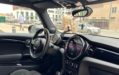 MINI Hatch, 2021 год, 3 650 000 рублей, 7 фотография