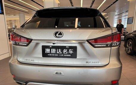 Lexus RX IV рестайлинг, 2021 год, 4 690 000 рублей, 6 фотография