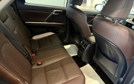Lexus RX IV рестайлинг, 2021 год, 4 690 000 рублей, 13 фотография