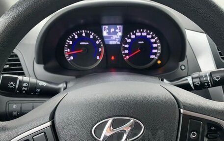 Hyundai Solaris II рестайлинг, 2015 год, 1 300 000 рублей, 5 фотография