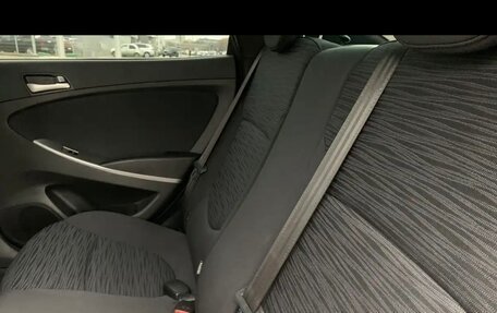 Hyundai Solaris II рестайлинг, 2015 год, 1 300 000 рублей, 7 фотография