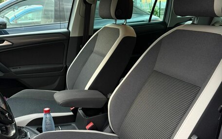 Volkswagen Tiguan II, 2019 год, 2 700 000 рублей, 11 фотография