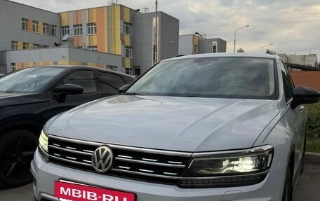 Volkswagen Tiguan II, 2019 год, 2 700 000 рублей, 6 фотография