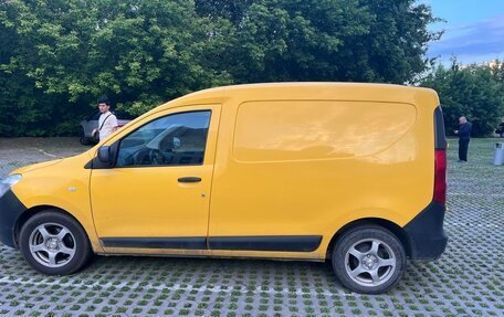 Renault Dokker, 2018 год, 940 000 рублей, 3 фотография