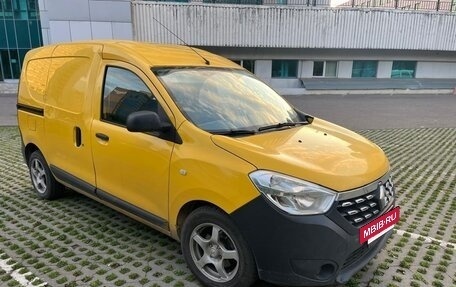 Renault Dokker, 2018 год, 940 000 рублей, 6 фотография