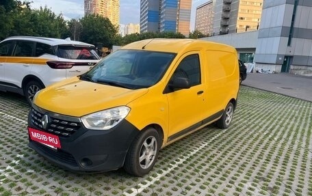 Renault Dokker, 2018 год, 940 000 рублей, 4 фотография