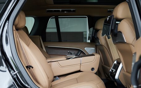 Land Rover Range Rover IV рестайлинг, 2024 год, 24 900 000 рублей, 12 фотография