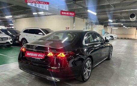 Mercedes-Benz E-Класс, 2024 год, 8 890 000 рублей, 13 фотография