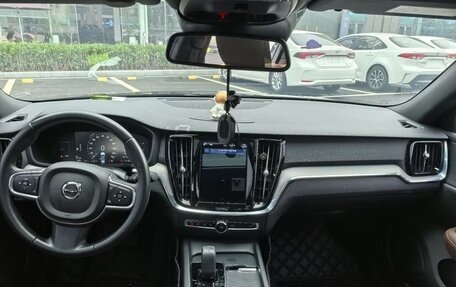 Volvo S60 III, 2022 год, 2 315 000 рублей, 8 фотография