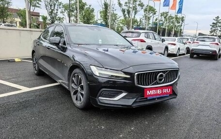 Volvo S60 III, 2022 год, 2 315 000 рублей, 3 фотография
