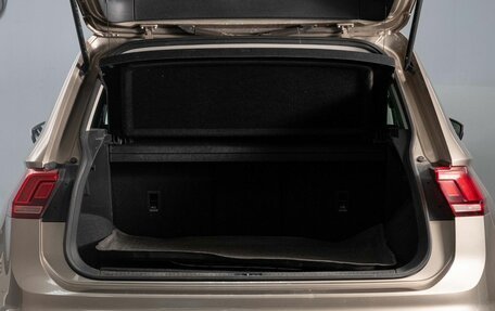 Volkswagen Tiguan II, 2017 год, 1 976 000 рублей, 11 фотография
