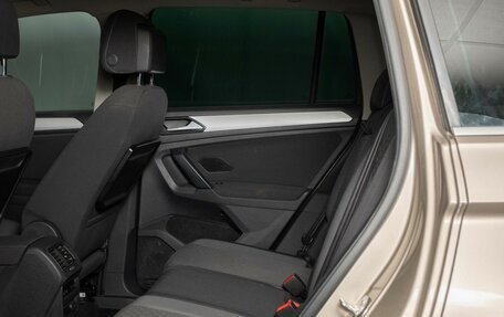 Volkswagen Tiguan II, 2017 год, 1 976 000 рублей, 8 фотография