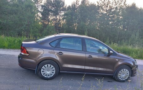 Volkswagen Polo VI (EU Market), 2016 год, 1 200 000 рублей, 1 фотография