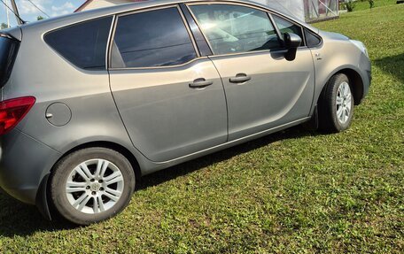 Opel Meriva, 2013 год, 750 000 рублей, 10 фотография