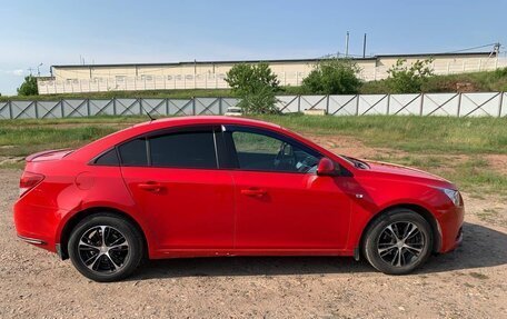 Chevrolet Cruze II, 2012 год, 810 000 рублей, 3 фотография