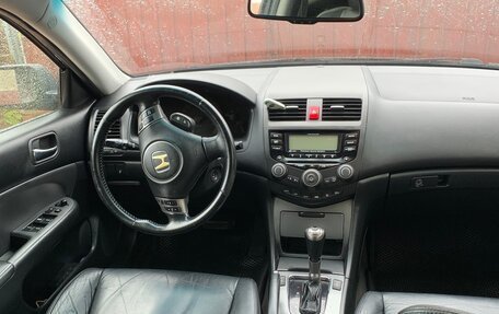 Honda Accord VII рестайлинг, 2007 год, 850 000 рублей, 9 фотография