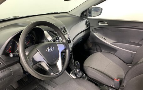 Hyundai Solaris II рестайлинг, 2011 год, 417 000 рублей, 11 фотография