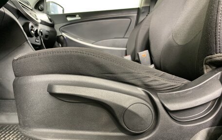 Hyundai Solaris II рестайлинг, 2011 год, 417 000 рублей, 16 фотография
