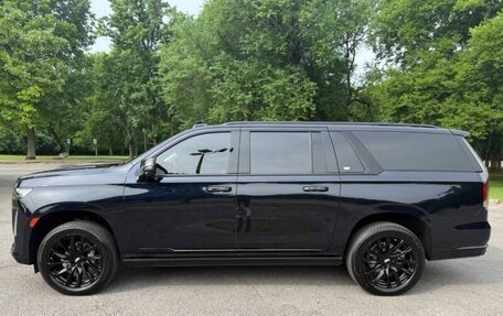 Cadillac Escalade V, 2023 год, 14 665 000 рублей, 4 фотография