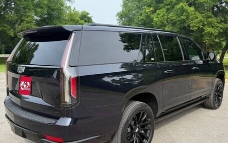 Cadillac Escalade V, 2023 год, 14 665 000 рублей, 7 фотография