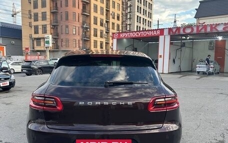 Porsche Macan I рестайлинг, 2015 год, 3 200 000 рублей, 2 фотография