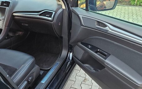 Ford Mondeo V, 2017 год, 1 800 000 рублей, 11 фотография