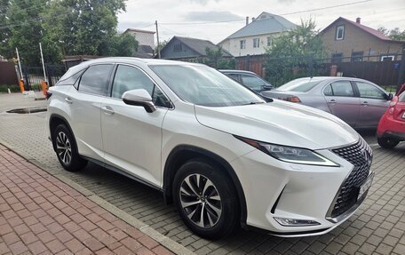 Lexus RX IV рестайлинг, 2019 год, 4 570 000 рублей, 3 фотография