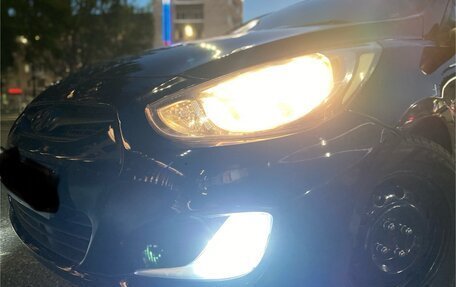 Hyundai Solaris II рестайлинг, 2012 год, 675 000 рублей, 2 фотография