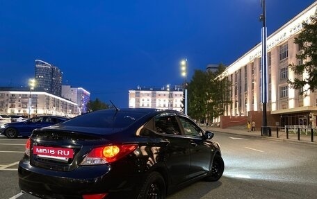 Hyundai Solaris II рестайлинг, 2012 год, 675 000 рублей, 4 фотография