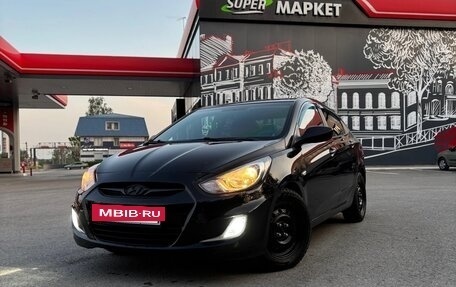 Hyundai Solaris II рестайлинг, 2012 год, 675 000 рублей, 9 фотография