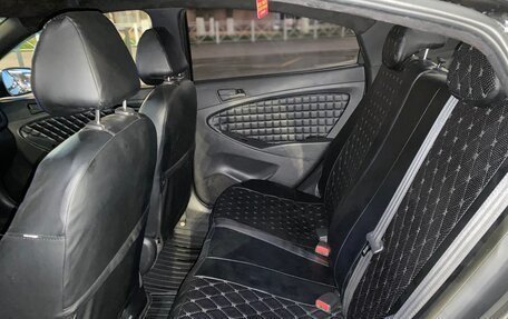 Hyundai Solaris II рестайлинг, 2012 год, 675 000 рублей, 16 фотография