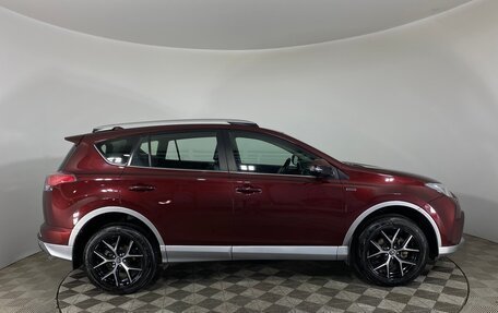 Toyota RAV4, 2017 год, 2 187 000 рублей, 4 фотография