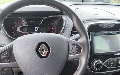 Renault Kaptur I рестайлинг, 2017 год, 1 750 000 рублей, 12 фотография