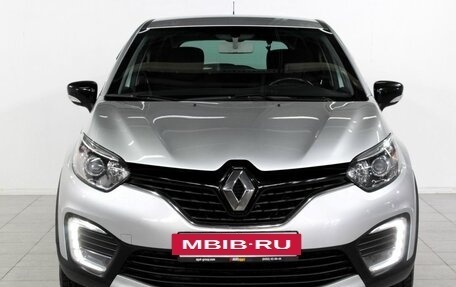 Renault Kaptur I рестайлинг, 2019 год, 1 380 000 рублей, 2 фотография