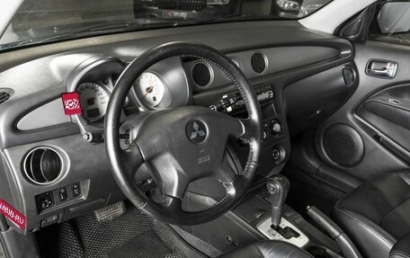 Mitsubishi Outlander III рестайлинг 3, 2004 год, 760 000 рублей, 3 фотография