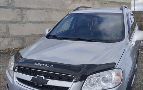 Chevrolet Captiva I, 2010 год, 910 000 рублей, 3 фотография