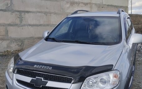 Chevrolet Captiva I, 2010 год, 910 000 рублей, 2 фотография